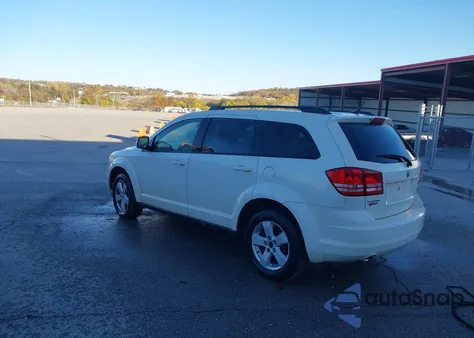 2010 Dodge Journey Sxt z USA, uszkodzony, nr VIN 3D4PG5FV2AT242192